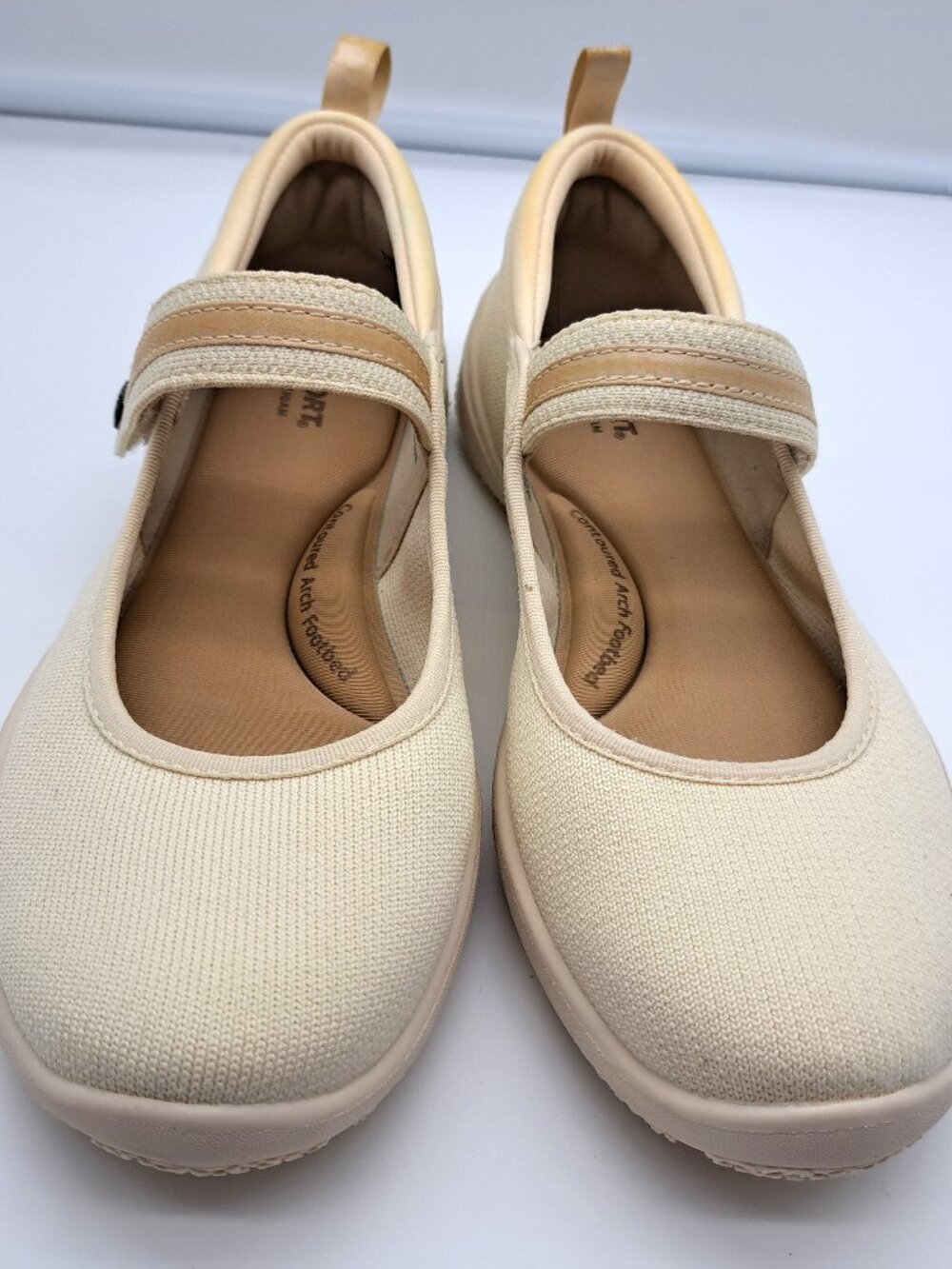 JSPORT MARY JANE SHOE WOMENS - SIZES 7